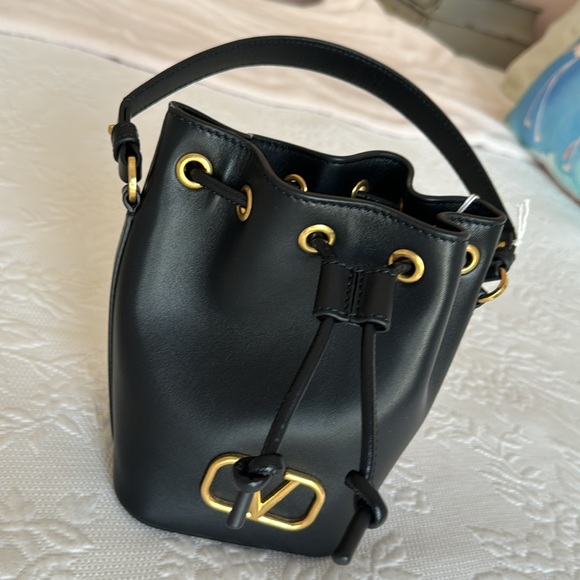 Valentino crossbody drawstring bucket bag - Picture 11 of 12